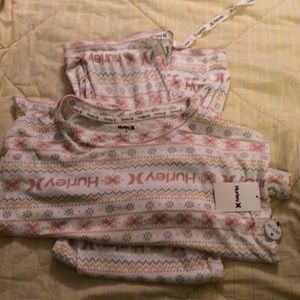 Hurley long sleeve pajamas very soft size M